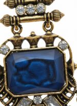 Antique gold finish blue kundan dangler earrings with rectangular stone